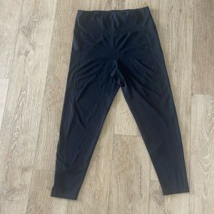 American Eagle everything pocket leggings